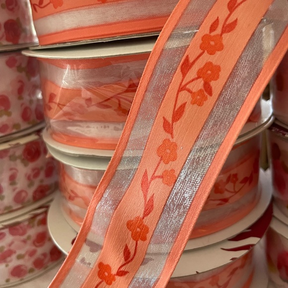 FLORAL RIBBON. Gorgeous Lion Ribbon 13 Rolls 1.5” x 25’ - Picture 6 of 7